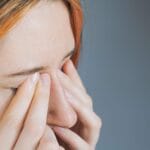 Druck auf den Augen